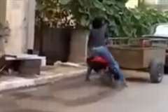 女性が生まれて初めてバイクに乗った結果・・・