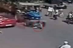 トラクターに轢かれた男性・・・絶望的かと思いきや