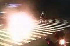 スクーターを押しながら横断歩道を渡っていたら・・・