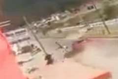 ドラッグレースで観客がレースカーに撥ねられ死亡